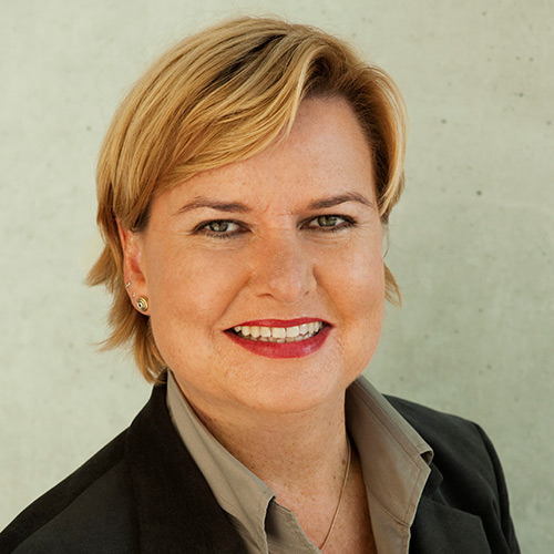 Portrait von Eva Högl, Mitglied im Berliner Ratschlag für Demokratie